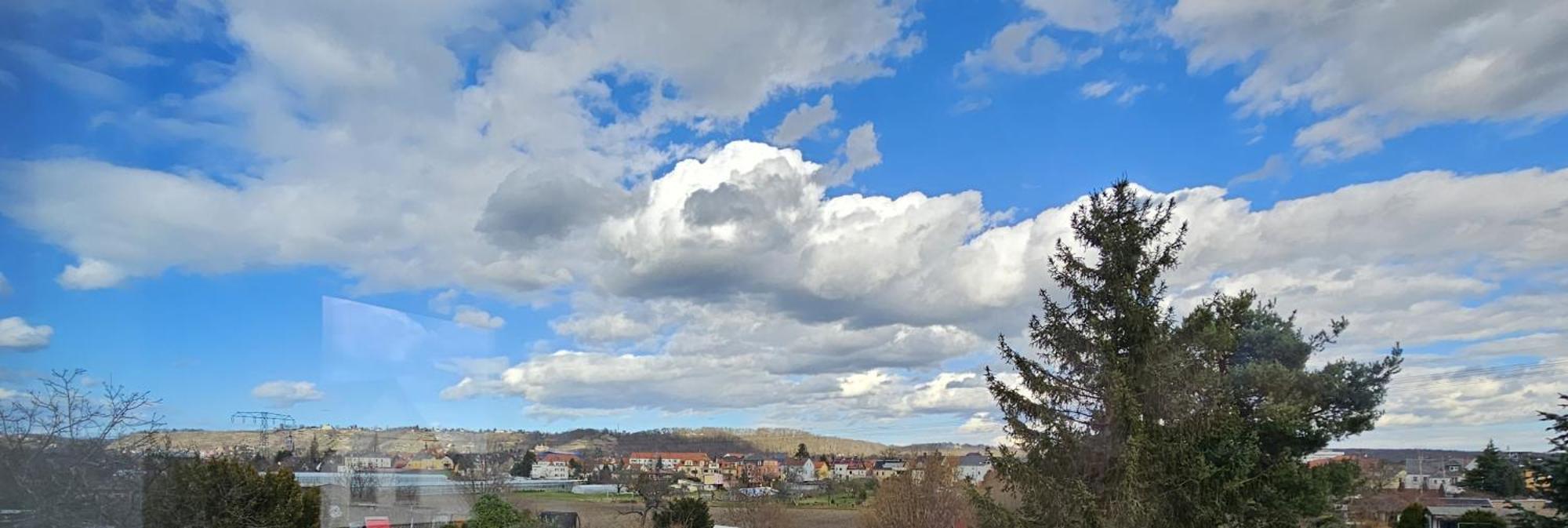 Sehr Schoenes Und Grosses Haus In Dresden - Partys Und Andere Feierlichkeiten Sind Wegen Eventueller Laermbelaestigung Nicht Gestattet Eksteriør bilde